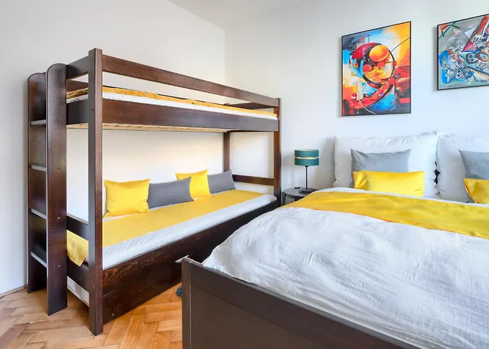 Apartman Flora *